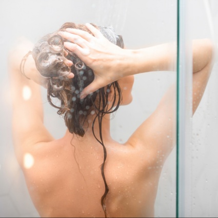 Emergenza Coronavirus: Il Vademecum della cura capelli #iorestoacasa