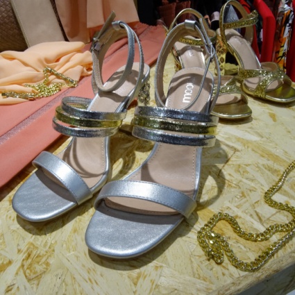 Department Store, Moda Italiana dalla testa ai piedi