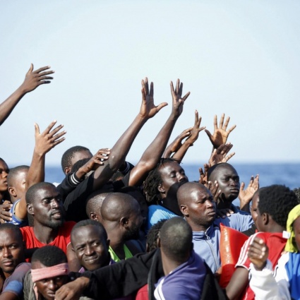 C'è una legge nel mare: si chiama "salvare"