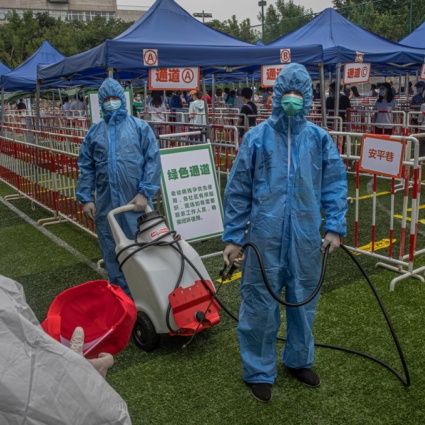 Il coronavirus «è diffuso nell'ambiente anche dagli asintomatici»