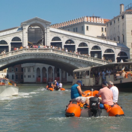 Venezia, si salpa da Tenero