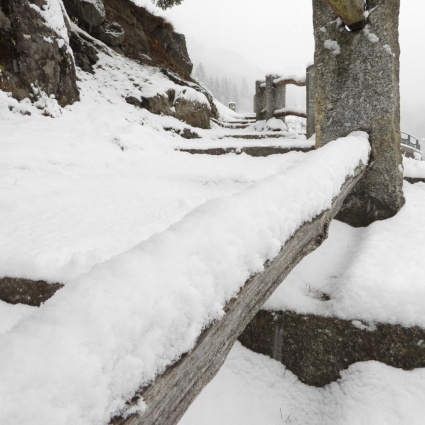 Arriva la prima neve a sud delle Alpi