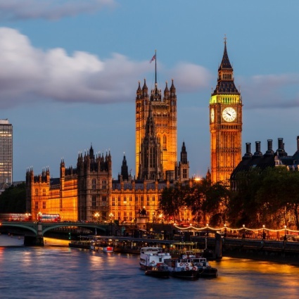La città dei milionari? Londra scavalca New York