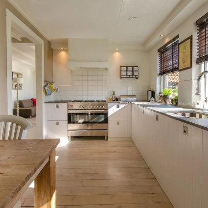 Cucina su misura? Ecco i consigli degli esperti per realizzarne una pratica e con stile