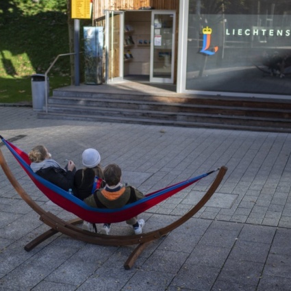 Anche il Liechtenstein riapre terrazze, cinema e teatri