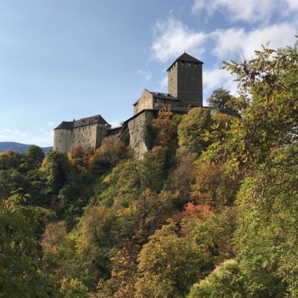 Castel Tirolo e la mecca dell’escursionismo