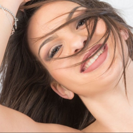 Come proteggere i capelli dall’estate