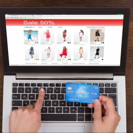 Con la pandemia ora faccio shopping davanti al computer