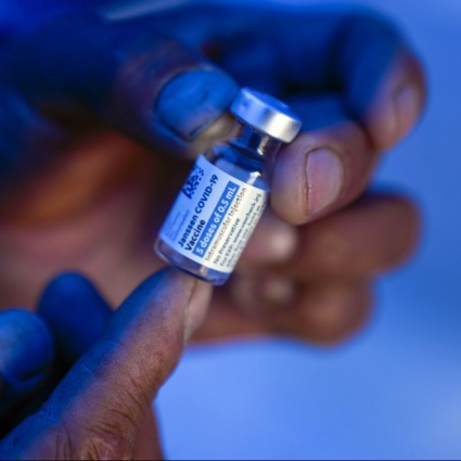 Il vaccino J&J può causare un raro disturbo neurodegenerativo