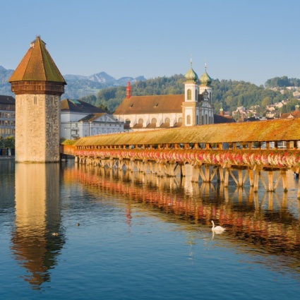 Dopo il maltempo, riapre la Kapellbrücke