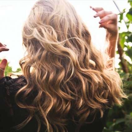 SOS capelli spezzati in estate: gli errori più comuni e come evitarli!