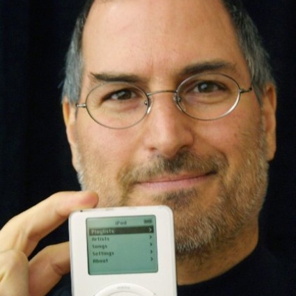 A 10 anni dall'addio a Steve Jobs, 4 idee che ci hanno cambiato