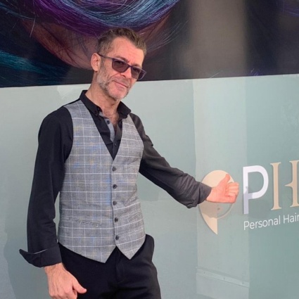 Novità in casa PHS Parrucchieri: nuovo “look” per il salone e Private Collection in arrivo