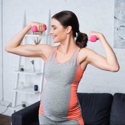 Fitness in gravidanza: sì, ma con alcune precauzioni
