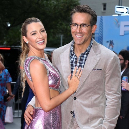 Ryan Reynolds e Blake Lively in campo per l'Ucraina