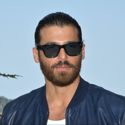 Troppe stalker, Can Yaman costretto a cambiare casa