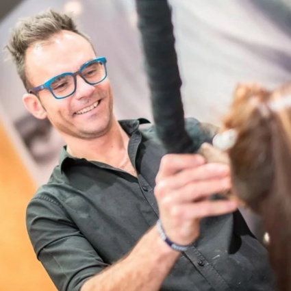 “Focus e cuore” su biondi e bellezza sostenibile, con gli hair expert di Hairlovers Academy