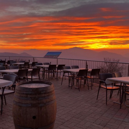 Romantiche serate estive in vetta al San Salvatore