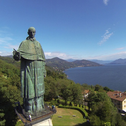 San Carlone, la statua liberty sul Lago Maggiore