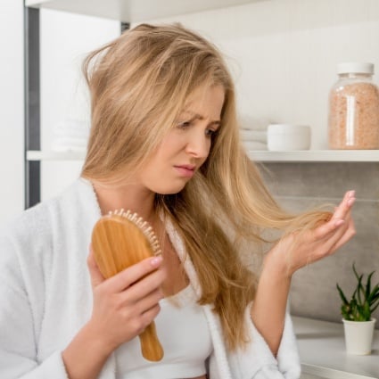 La magia dei capelli folti in gravidanza sparisce dopo il parto