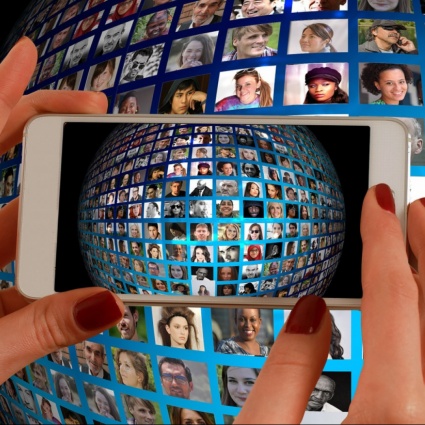 Le caratteristiche delle cinque generazioni a cui si rivolge chi si occupa di marketing