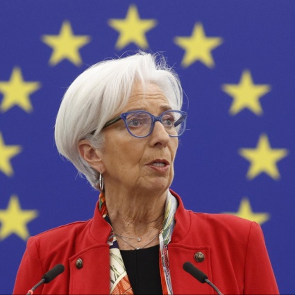 Lagarde: «Una stretta da mezzo punto a marzo, poi vedremo»
