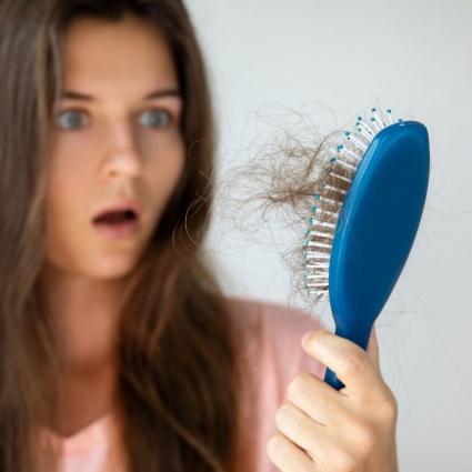 Sos caduta capelli: come riconoscere la miniaturizzazione