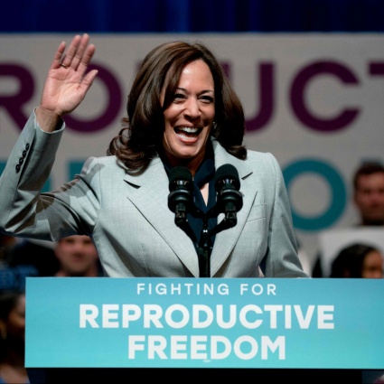 La Casa Bianca non scarica Kamala Harris