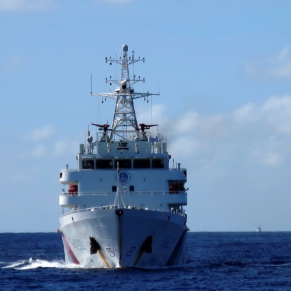 Fermata una nave cinese per il saccheggio di due relitti
