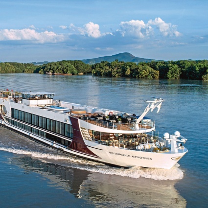 In viaggio a bordo della nave “Imperatrice del Danubio”