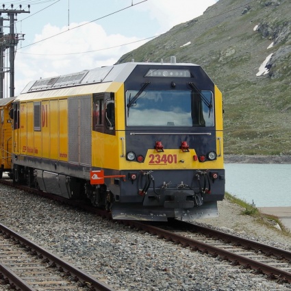 Deragliamento carro ferroviario, riaperta la linea dell'Albula
