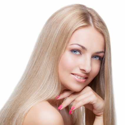 Tendenze capelli: i biondi estate 2023 per brillare