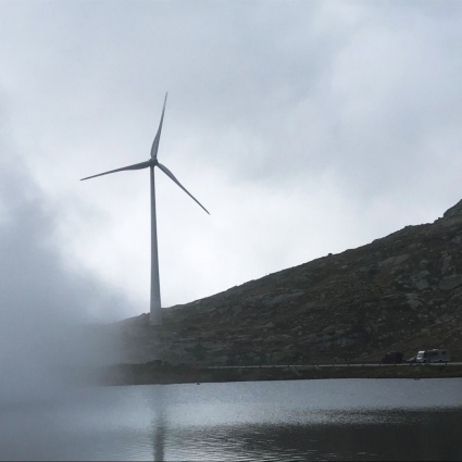 Vento e acqua: il parco delle energie al San Gottardo