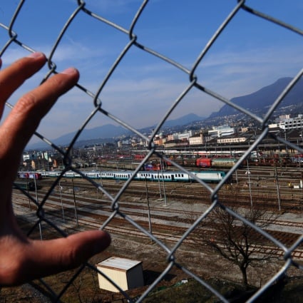 «Gli esseri umani nascono liberi: anche i migranti vogliono esserlo»