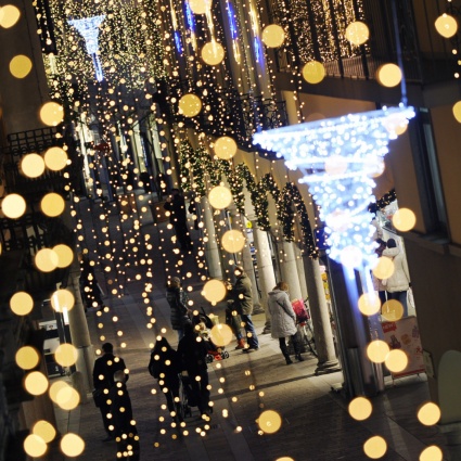 Natale, ecco tutte le aperture straordinarie dei negozi