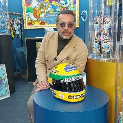 Ricordando Ayrton Senna: l'arte di Boris Dondè racconta la leggenda