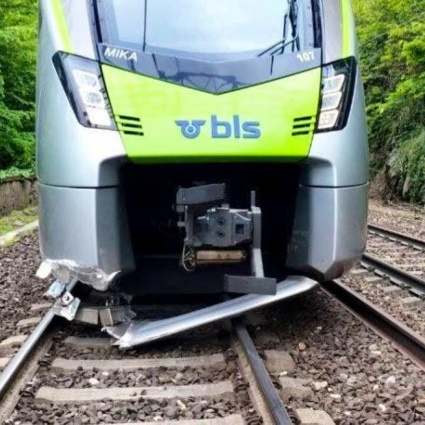 La linea ferroviaria del Sempione rimane chiusa