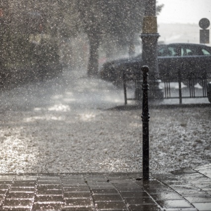 Meteo sempre più imprevedibile, «utile l'intelligenza artificiale»