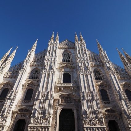 Sviene sulla terrazza del Duomo di Milano, salvata
