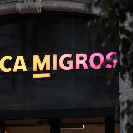 Banca Migros: più clienti e depositi, ma utili in calo