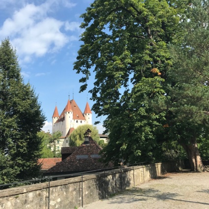 Thun: una passeggiata attraverso storia e cultura