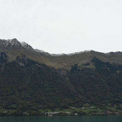 Caduta fatale per un escursionista sul lago di Brienz