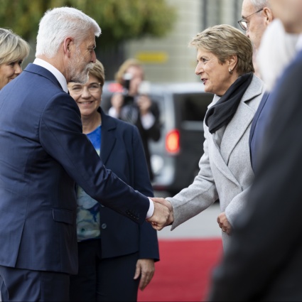 La visita del presidente ceco in Svizzera: «I due Paesi per la coesione europea»
