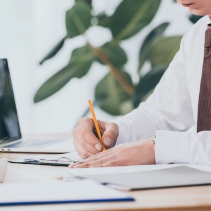 Formazione professionale superiore spesso è sinonimo di promozione