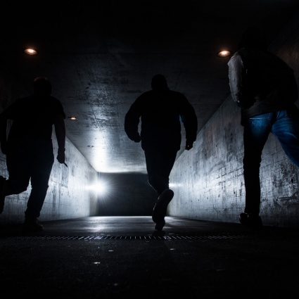 Minacce e botte, denunciata una "baby gang" sul Lago Maggiore