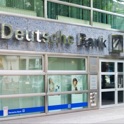Deutsche Bank taglia 2000 posti di lavoro