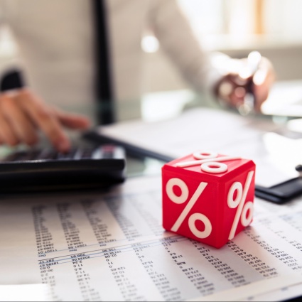 Le banche prevedono una riduzione dei tassi d'interesse