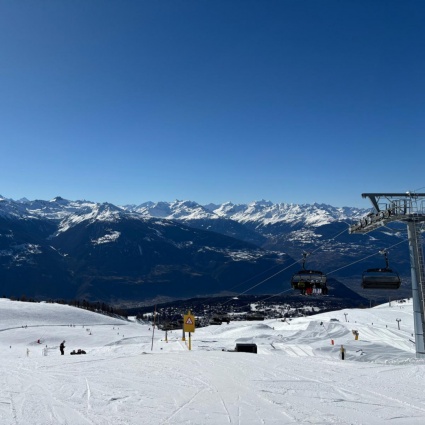 Crans-Montana, dove la neve fiorisce