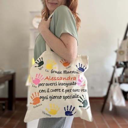 La shopping bag perfetta per dire "Grazie, maestra!”