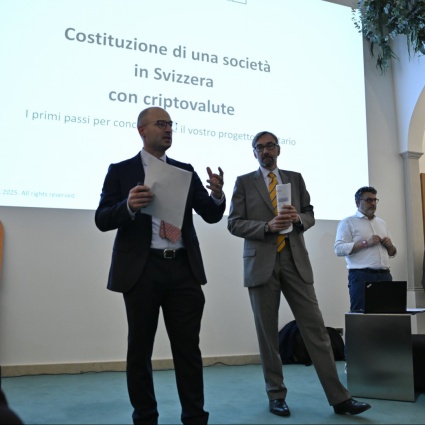 Svizzera, come costituire società con valute digitali